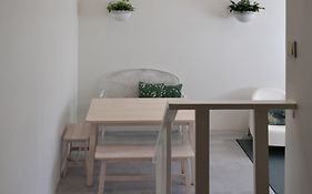 Spot Apartments